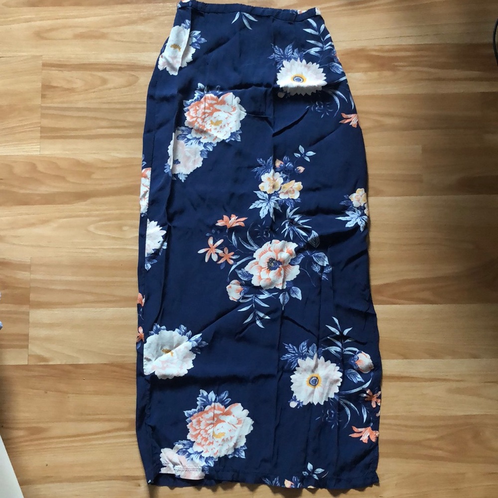 Brandy Melville Floral Maxi Skirt
